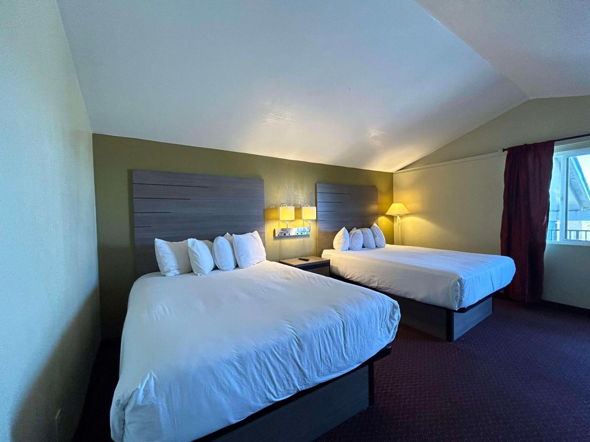 Surestay By Best Western Chambers Petrified Forest Extérieur photo